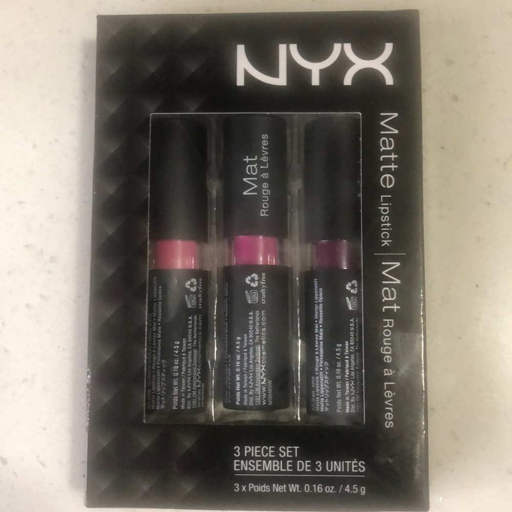 NYX Matte Lipstick